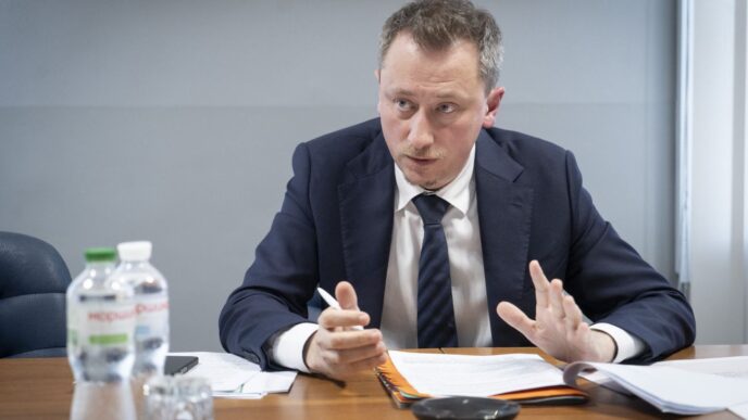Оновлення програми «Національний кешбек», великі приватизації та план повернення робочої сили в Україні 8 Оновлення програми «Національний кешбек», великі приватизації та план повернення робочої сили в Україні 7