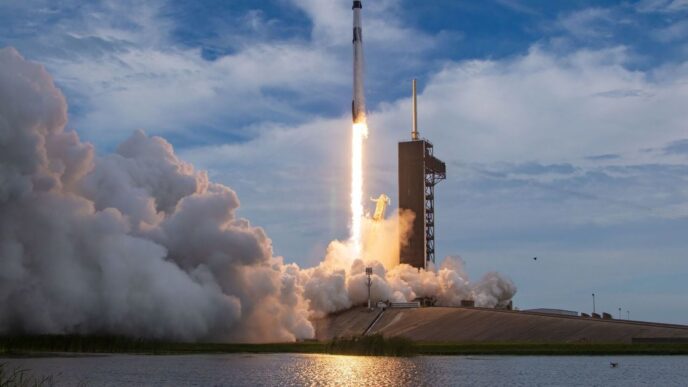 Falcon 9 від SpaceX: передбачений удар по поверхні Місяця у серпні 2026 року 127
