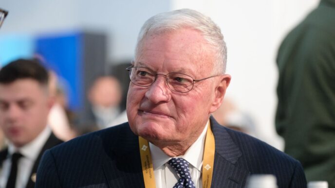 Кіт Келлог: Москва програє війну. Закликає до переговорів 3