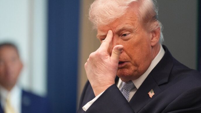 США запускають проєкт «Свобода»: Трамп про супровід суден у Ормузькій протокі 39