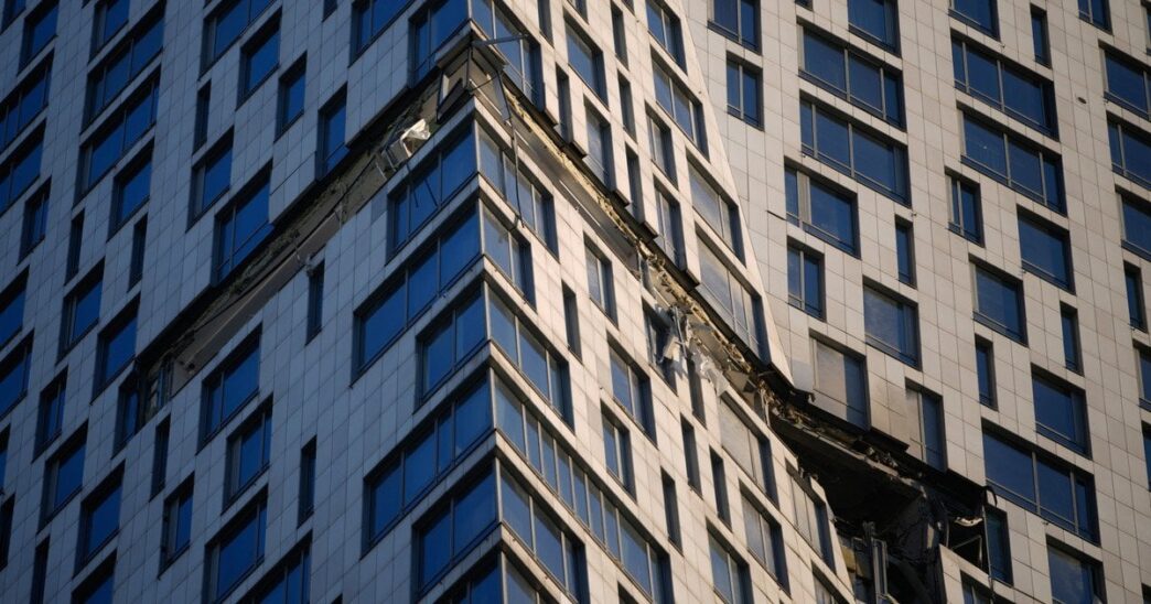 Атака безпілотників на Москву 4 травня 2026 р: дрон FP‑1 упав за 6 км від Кремля 3