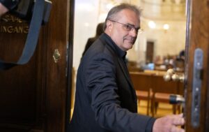 В Австрії засуджено колишнього розвідника за шпигунство в інтересах Росії 31