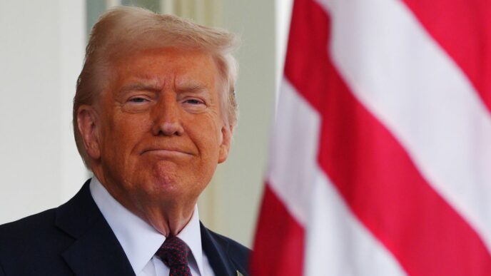 Трамп заявив, що США "звільняють" Кубу 19