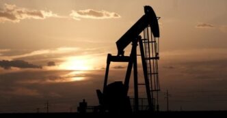 Світові запаси нафти падають до найнижчого рівня з 2018 року – ризик різкого зростання цін 17