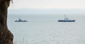 Російський конвой з десятьма кораблями прямує до Європи: деталі маршруту та склад 19