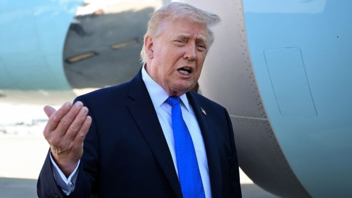 Трамп відмовився підтримувати незалежність Тайваню після саміту з Сі Цзіньпіним 20 Трамп відмовився підтримувати незалежність Тайваню після саміту з Сі Цзіньпіним 19