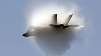 США підозрюють Китай у постачанні зброї Ірану, що збила F‑15E 103