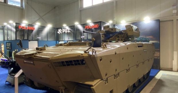 Експортна версія польської БМП Borsuk з безекіпажною баштою Turra‑30 27