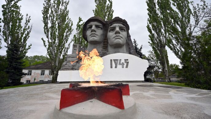 Чому в СРСР День перемоги відзначали 9 травня, а не 8‑го: історичний аналіз 55