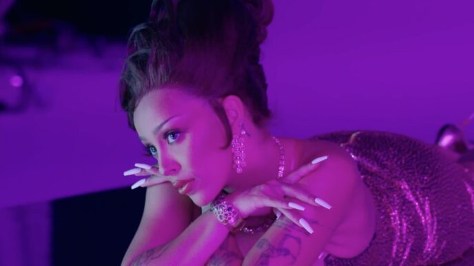 Doja Cat оголосила про трирічну паузу після завершення світового туру 3
