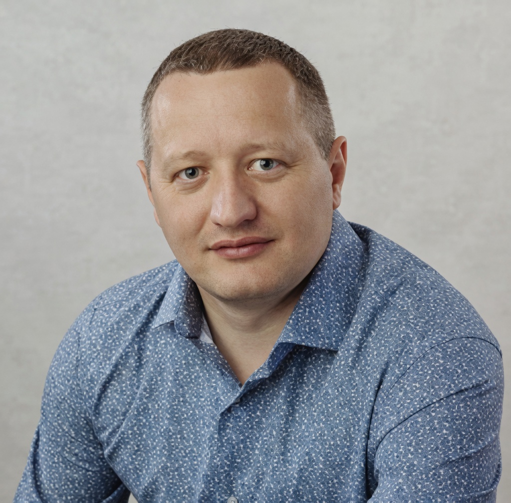 Хто такий Володимир Дорош, біографія. Суперечливий волонтер Буковини у воєнний час 11