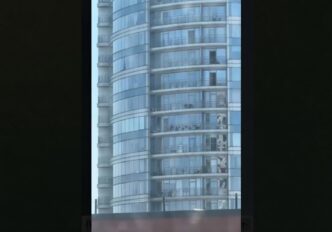 Повилітали вікна в апартаментах Мост-Сіті: наслідки чергового обстрілу Дніпра 17