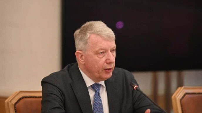 Європейський парламент ініціює розслідування контакту люксембурзького депутата з РФ 16 Європейський парламент ініціює розслідування контакту люксембурзького депутата з РФ 15