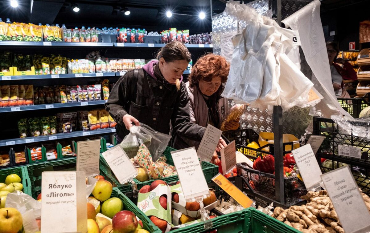 Прогноз цін на продукти в Україні влітку 2026: що підешевшає, а що підорожчає 197