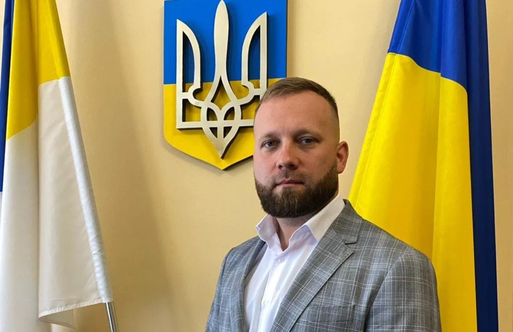 «Свята» бідність головного детектива Лисаковського: як родина шефа столичного БЕБ роками «чаклує» над деклараціями 157