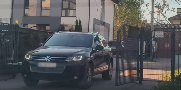 «Свята» бідність головного детектива Лисаковського: як родина шефа столичного БЕБ роками «чаклує» над деклараціями 6 «Свята» бідність головного детектива Лисаковського: як родина шефа столичного БЕБ роками «чаклує» над деклараціями 5