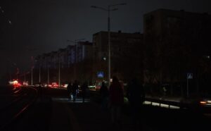 КРИМ БЕЗ ЗВ'ЯЗКУ І СВІТЛА: список уражених міст і районів 33