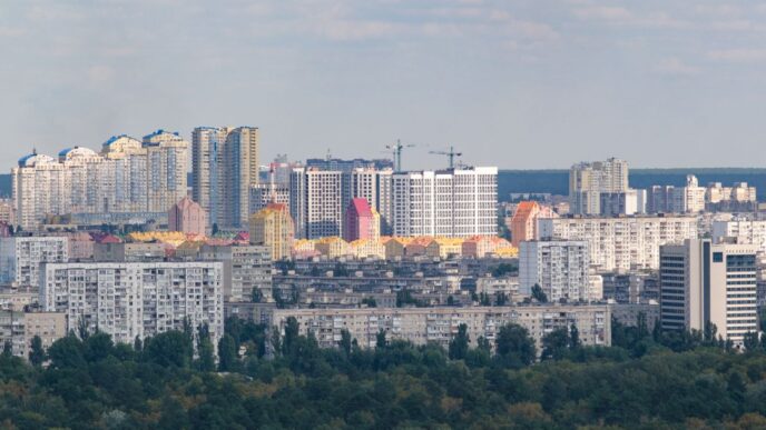 Доступність квартир в Україні у 2026 рік: рейтинг міст за ціною та терміном накопичення 11