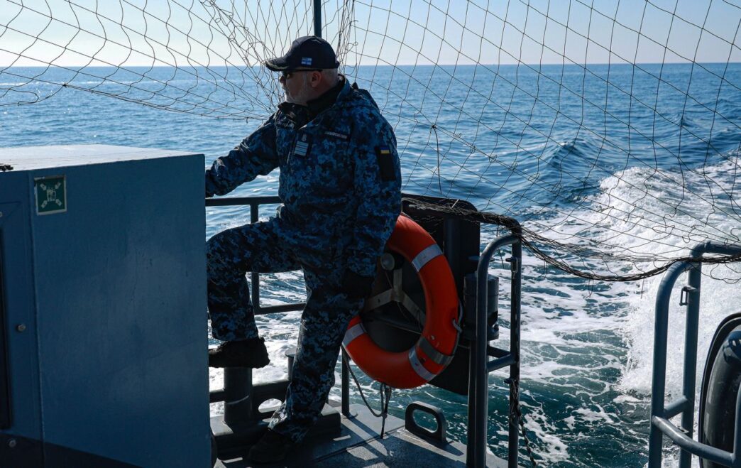 Російські дрони вразили судна у Чорному морі: втрати та реакція ВМС України 4 Російські дрони вразили судна у Чорному морі: втрати та реакція ВМС України 3