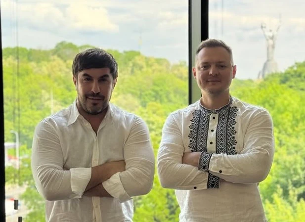 "Труху" викрито: новий власник з російським паспортом та коригування ударів РФ 5
