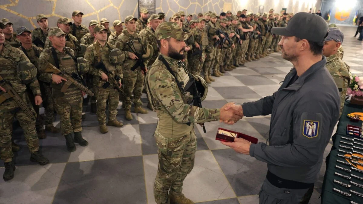 Володимир Кличко відвідав 425-й окремий штурмовий полк «Скеля» 53