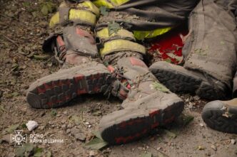 Російський обстріл Харкова: загинули 5 рятувальників ДСНС 25