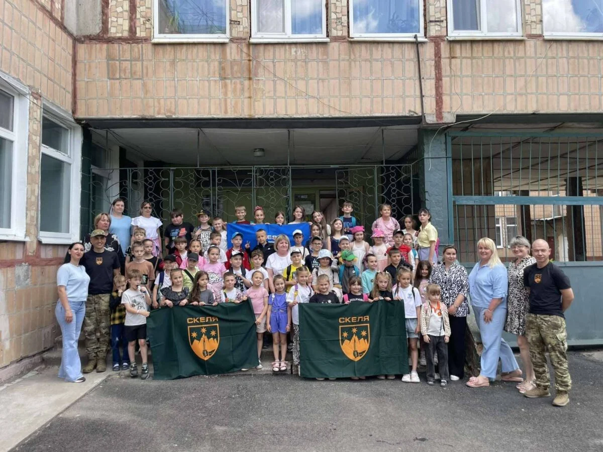 425-й полк «Скеля» провів урок мужності для дітей Кропивницького 161