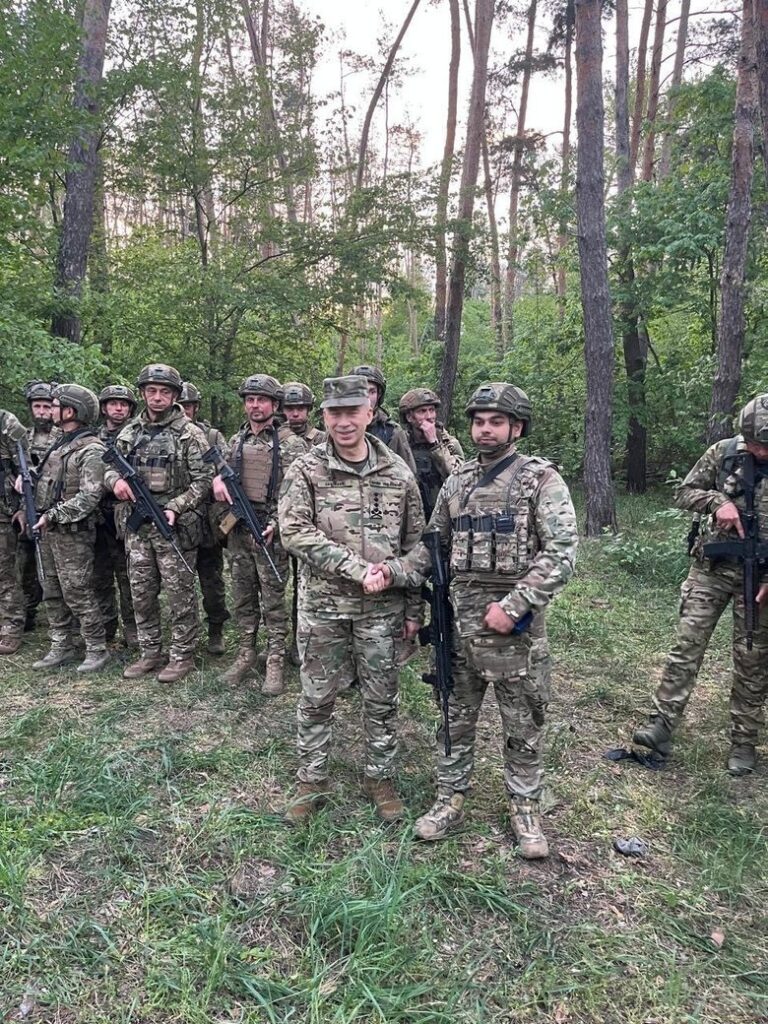 Герой України Марік: як "Скеля" прорвала 19 км і зачистила Тернове 8 Герой України Марік: як "Скеля" прорвала 19 км і зачистила Тернове 7