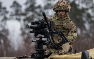 Британія висловила занепокоєння через повільну модернізацію оборони 17