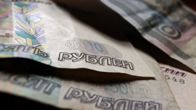 Російські домогосподарства накопичили рекордний борг у 45 трильйонів рублів 71