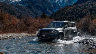 Jetour T2 2026: сімейний кросовер із сучасними технологіями та позашляховими можливостями 9