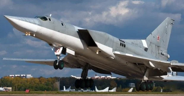 РФ втрачає понад 70 % Ту‑22М3 з 2022 р. – дані Defense Express 113