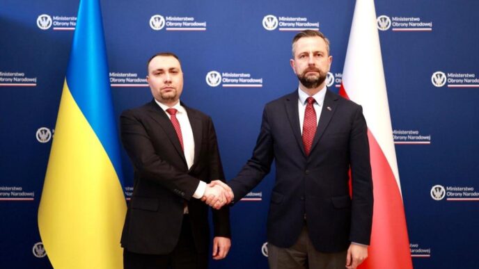 Буданов і Косиняк-Камиш: жорстка розмова через УПА 8 Буданов і Косиняк-Камиш: жорстка розмова через УПА 7
