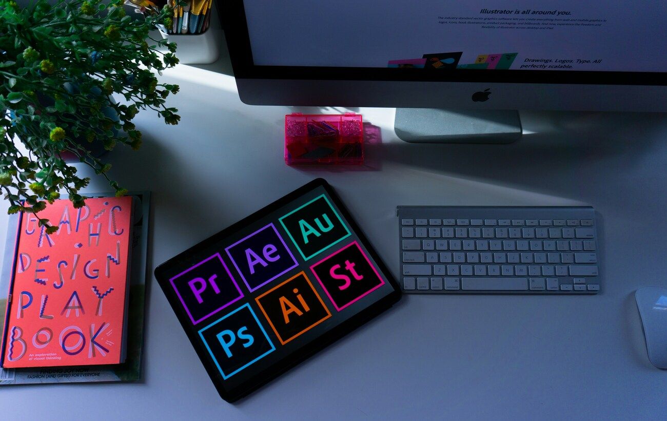 Adobe Creative Cloud 2026: нові AI‑функції в Photoshop, Premiere, Lightroom та After Effects 9