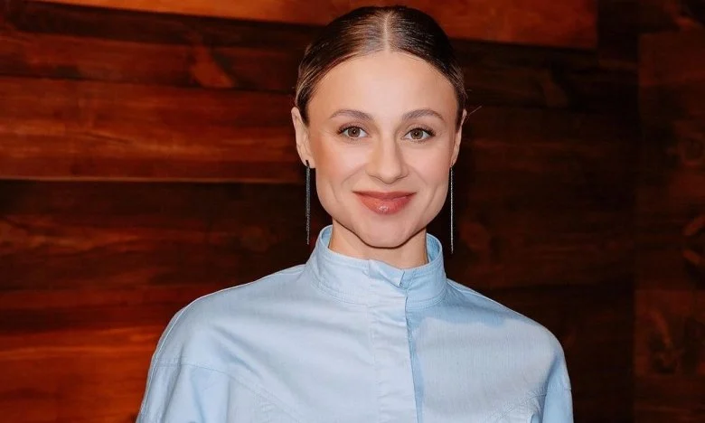 Хто така Ольга Мартиновська, біографія. Від дівчини з Миколаєва до французького орденоносця 20 Хто така Ольга Мартиновська, біографія. Від дівчини з Миколаєва до французького орденоносця 19