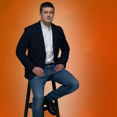 Хто такий Михайло Федоров: від цифрового реформатора до міністра оборони України, біографія 11