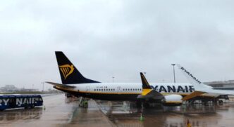 Ryanair збільшує кількість рейсів до обох аеропортів Варшави у зимовому розкладі 2026‑2027 17