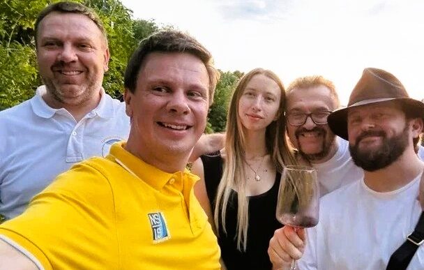 Пономарьов показав нову кохану: різниця 17 років не завада 25
