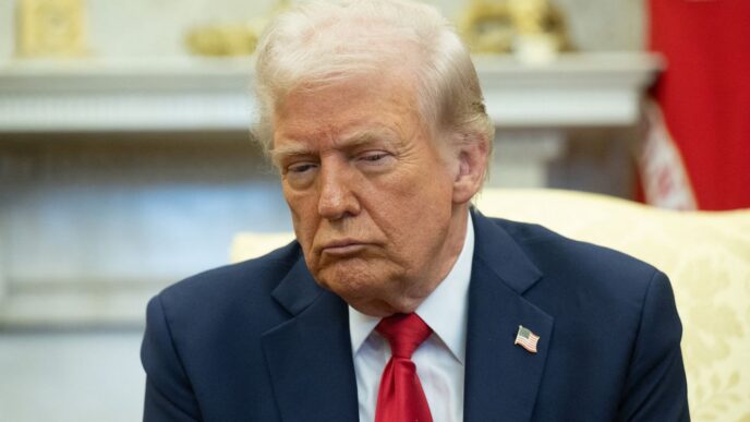 Суд скасував ім'я Трампа на фасаді Кеннеді‑центру у Вашингтоні 8 Суд скасував ім'я Трампа на фасаді Кеннеді‑центру у Вашингтоні 7