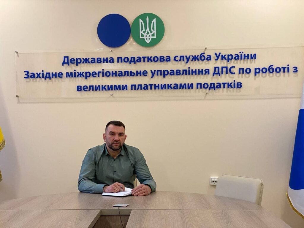 Хто такий Володимир Побережний, біографія. Кар’єра в податковій, майнові скандали та родинний бізнес 8 Хто такий Володимир Побережний, біографія. Кар’єра в податковій, майнові скандали та родинний бізнес 7