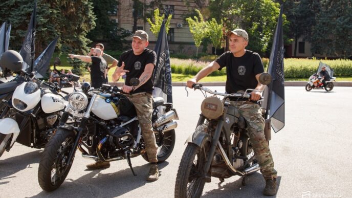 21 червня у Дніпрі: штурмовики «Скелі» відкрили мотоклуб Assault Riders 20 21 червня у Дніпрі: штурмовики «Скелі» відкрили мотоклуб Assault Riders 19