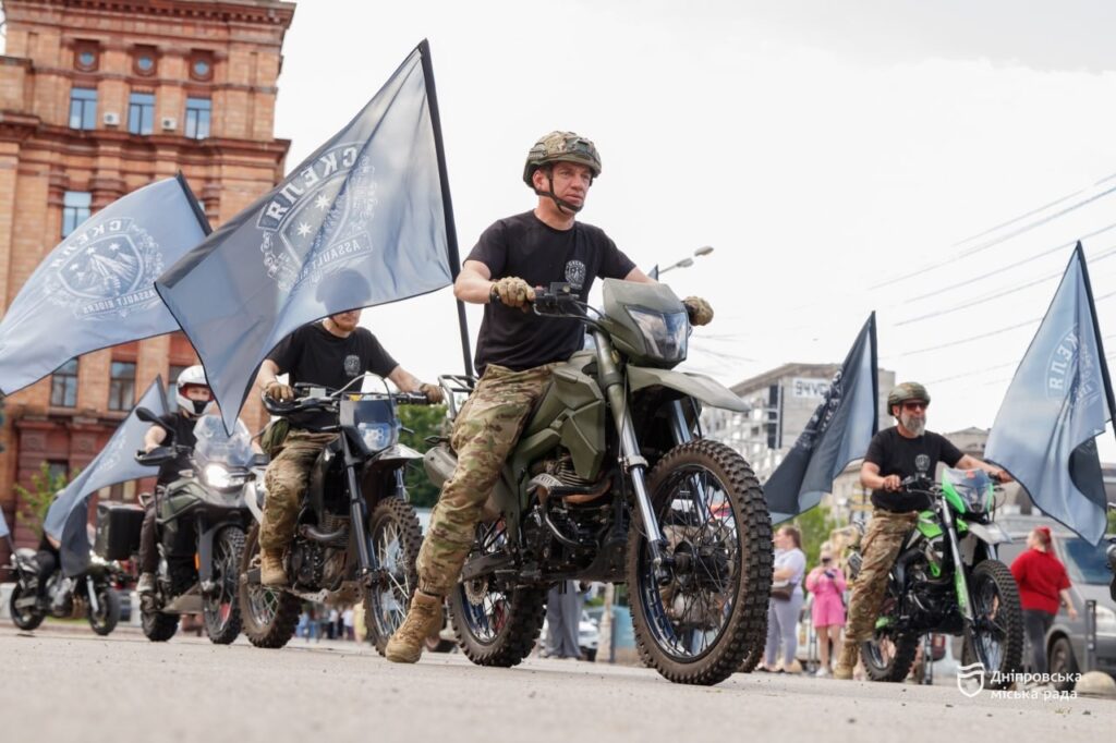 21 червня у Дніпрі: штурмовики «Скелі» відкрили мотоклуб Assault Riders 6 21 червня у Дніпрі: штурмовики «Скелі» відкрили мотоклуб Assault Riders 5