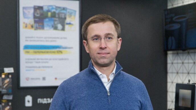 Корецький про можливе призначення Клименка міністром оборони 28 Корецький про можливе призначення Клименка міністром оборони 27