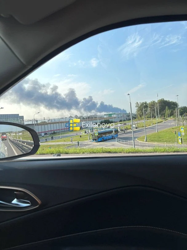 Понад 390 дронів на Москву: пожежі на складах і заводі в Підмосков’ї 8 Понад 390 дронів на Москву: пожежі на складах і заводі в Підмосков’ї 7
