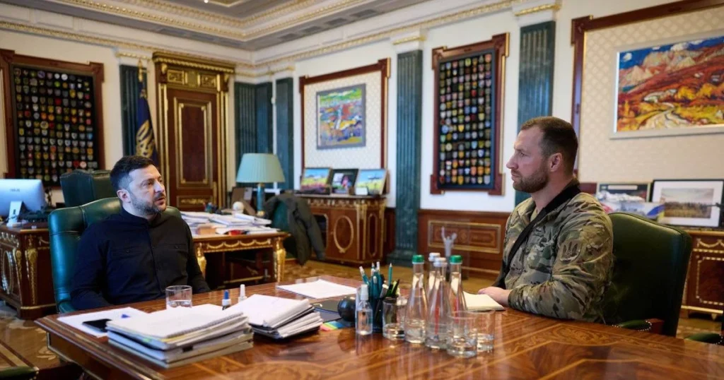 Хто такий Євгеній Хмара, біографія. Керівник "Альфа" СБУ і в.о. Міоноборони 12 Хто такий Євгеній Хмара, біографія. Керівник "Альфа" СБУ і в.о. Міоноборони 11