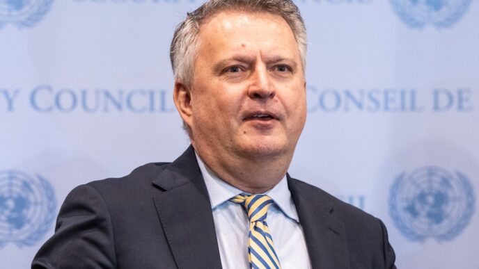 Кислиця пояснив, чому військова група не завершила переговори з Росією 12 Кислиця пояснив, чому військова група не завершила переговори з Росією 11