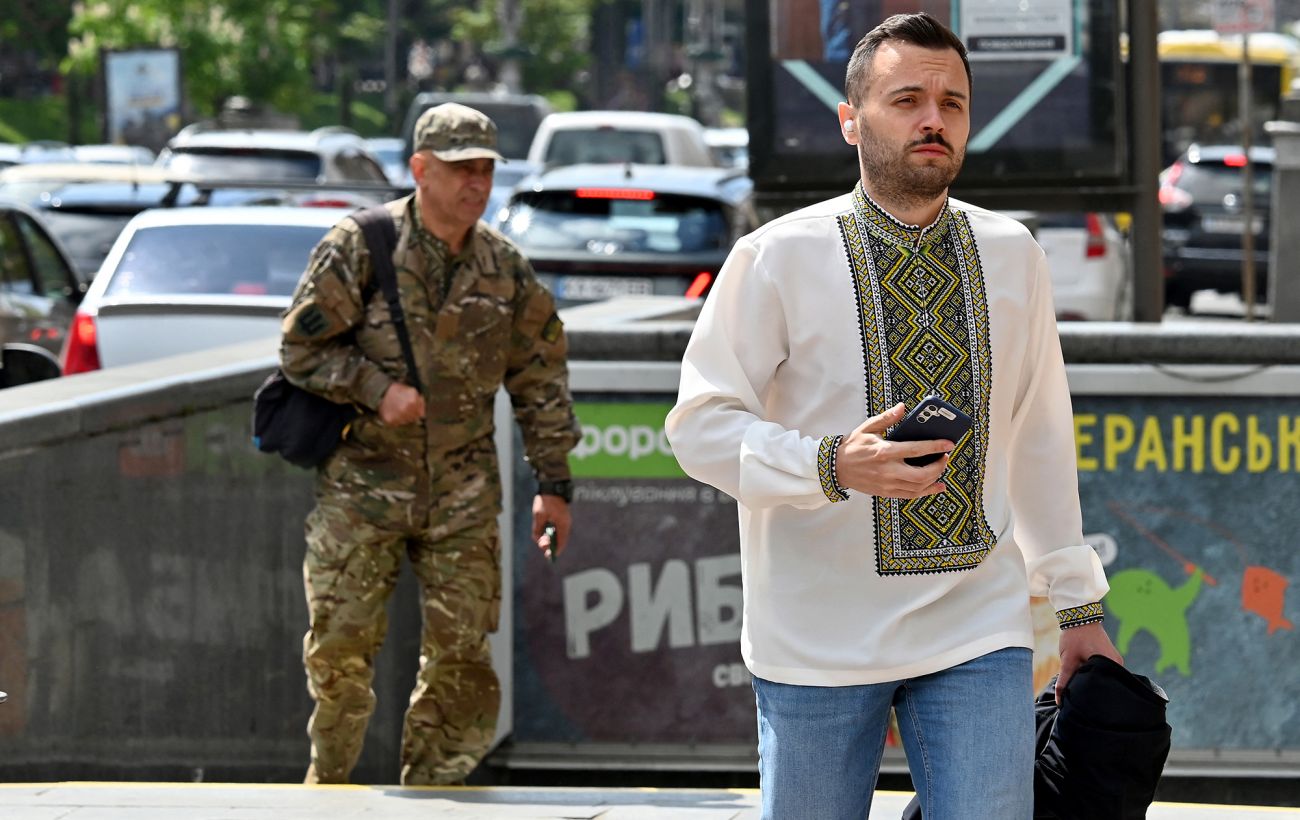 Відстрочка від мобілізації та бронювання працівників: головні підстави автоматичного скасування 69