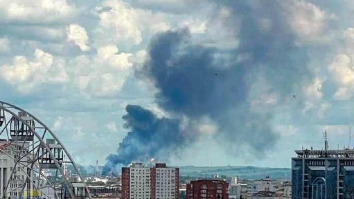 Удар по Уфі: Україна знищила російський нафтопереробний завод на відстані 1300 км 16 Удар по Уфі: Україна знищила російський нафтопереробний завод на відстані 1300 км 15