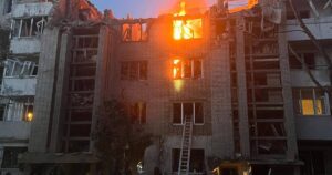 Ракетні удари по Львову та Києву: загиблих і поранених, пожежі та інші новини 30 липня 2026 33