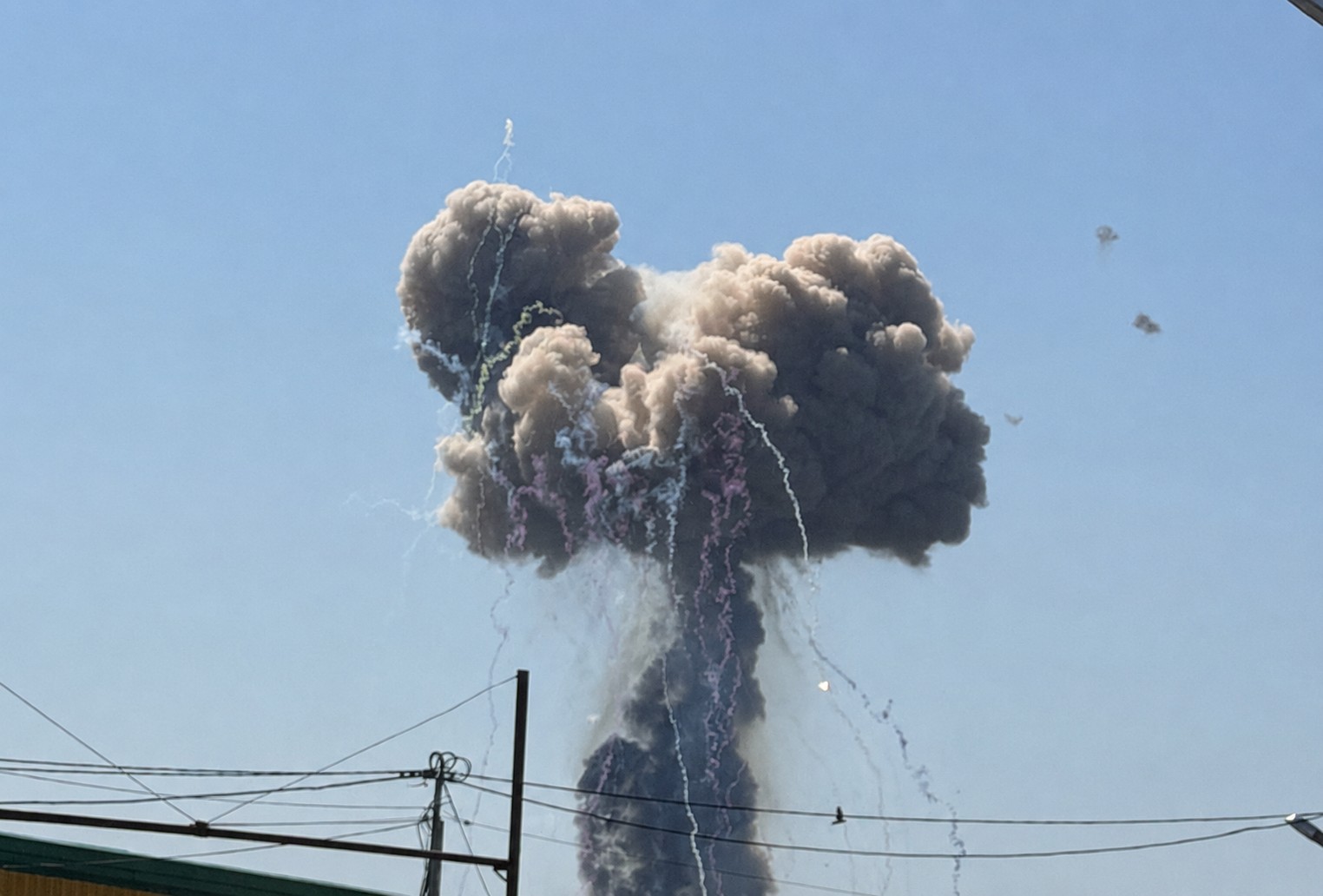 У Хмельницькому пролунали потужні вибухи без оголошення тривоги 161